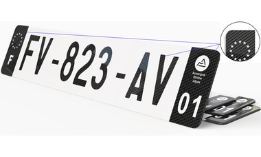 Plaque d'immatriculation effet carbone noir