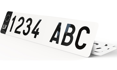 Plaque immatriculation Lettonie LV noire