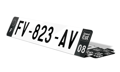 Plaque d'immatriculations noires Grand Est