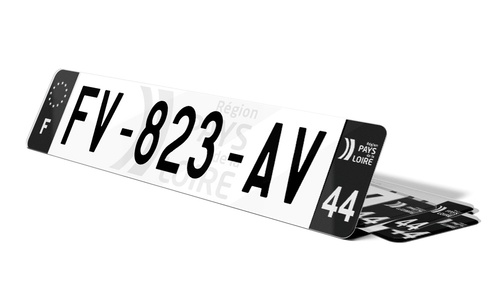 Plaque d'immatriculation noire fond logo Loire-Atlantique