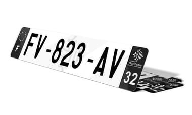 Plaque d'immatriculation noire fond logo Gers