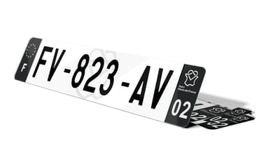 Plaque immatriculation noire fond logo Hauts-de-France