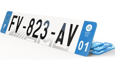 Plaque immatriculation Fond bas Mercedes AMG