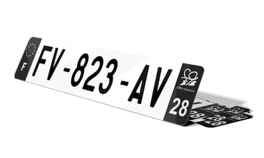Plaque d'immatriculations noires Eure-et-Loir 28
