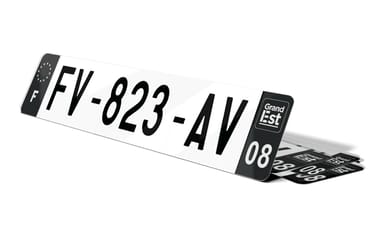 Plaque d'immatriculations noires Ardennes 8