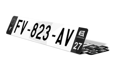 Plaque d'immatriculation noire fond logo Eure