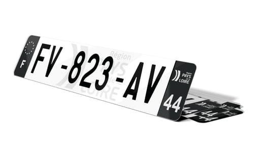 Plaque immatriculation noire fond logo Pays de la Loire