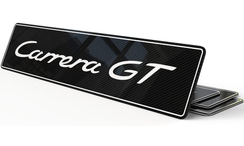 Plaque décorative Noire Carrera GT Porsche Carbone liseré blanc