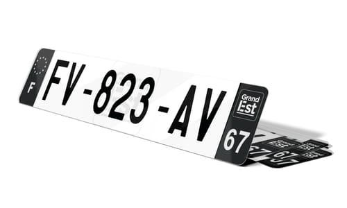 Plaque immatriculation noire fond logo Grand Est