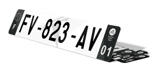 Plaque immatriculation noire Tesla logo fond